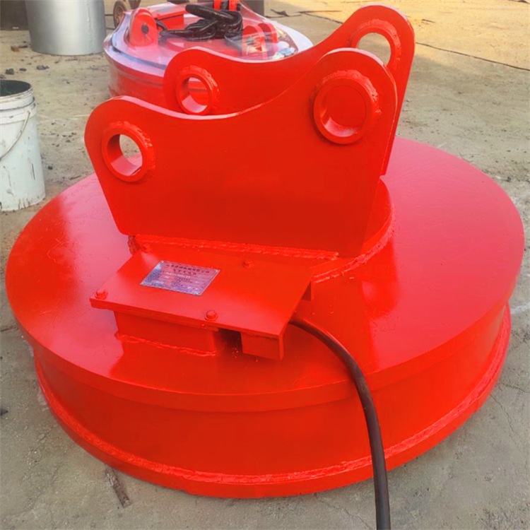 厂家销售 行车挖机两用电磁吸盘 磁力均匀 圆形电磁铁 废钢类吸盘