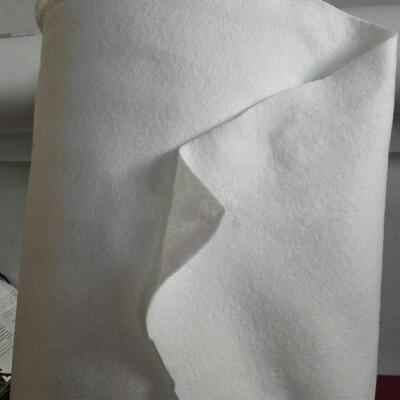 Nonwoven Cotton Polyester Wadding Batting Fabric Interlining