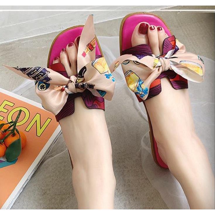 Flat slippers for women in summer平跟平底拖鞋女鞋大码数