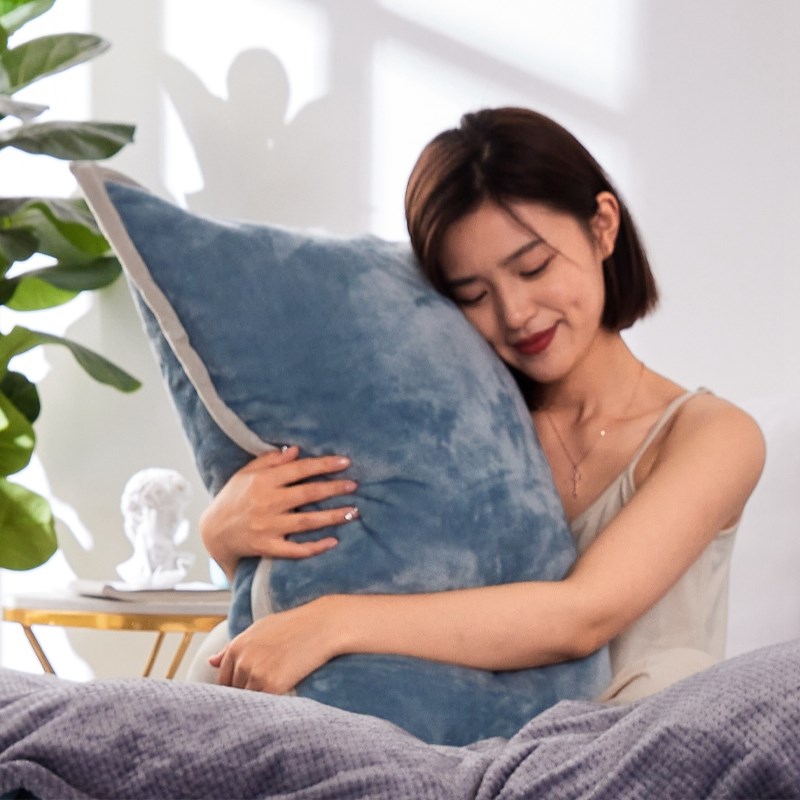 加厚牛奶法兰绒双人长枕套枕头套秋冬珊瑚家用情侣1.5m加绒长枕套