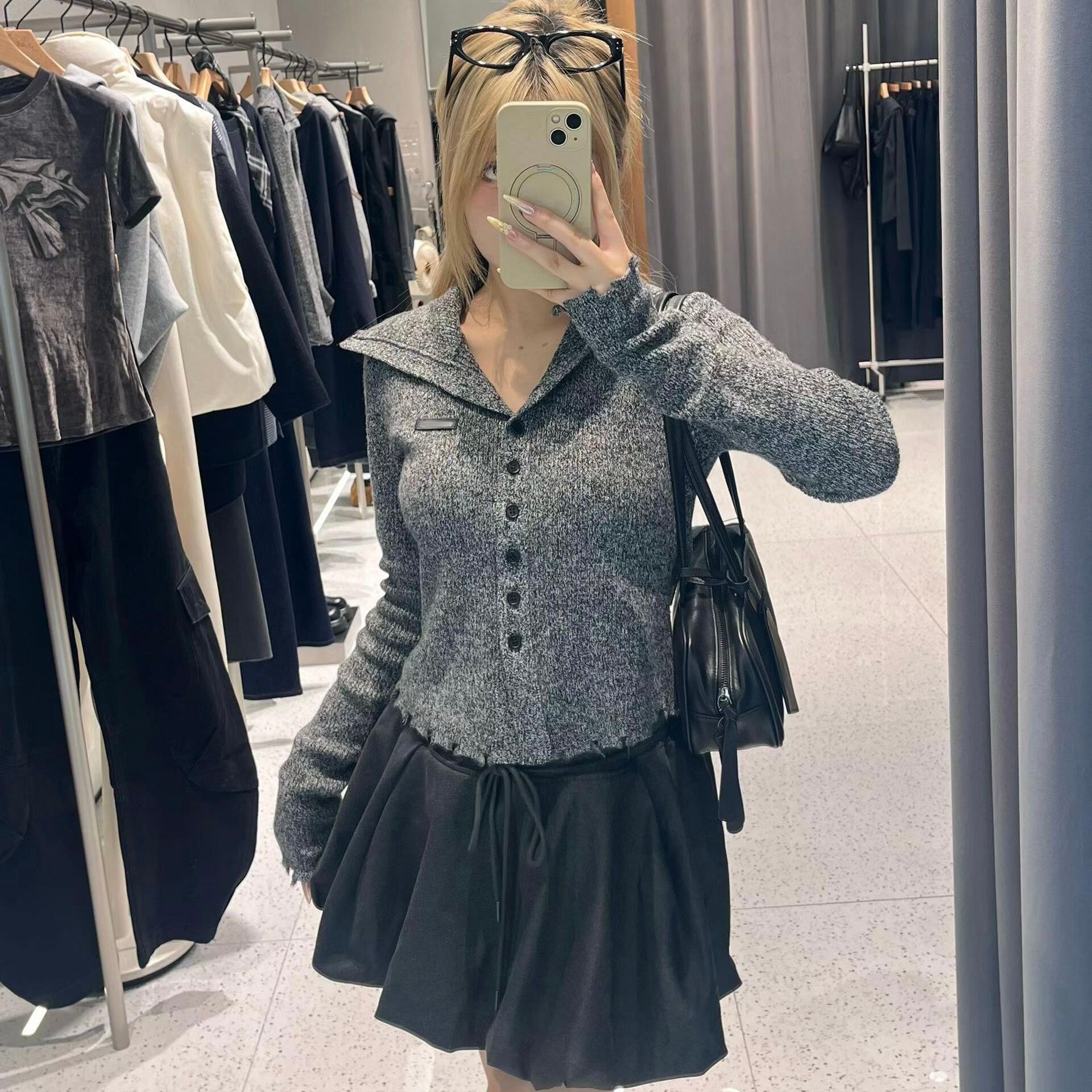 秋季新款简约翻领羊毛衫针织开衫