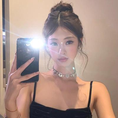 千金公主轻奢爱心满钻颈链