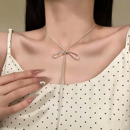 甜美简约抽拉蝴蝶结项链女款韩系小众设计长款卫衣链配饰百搭新款