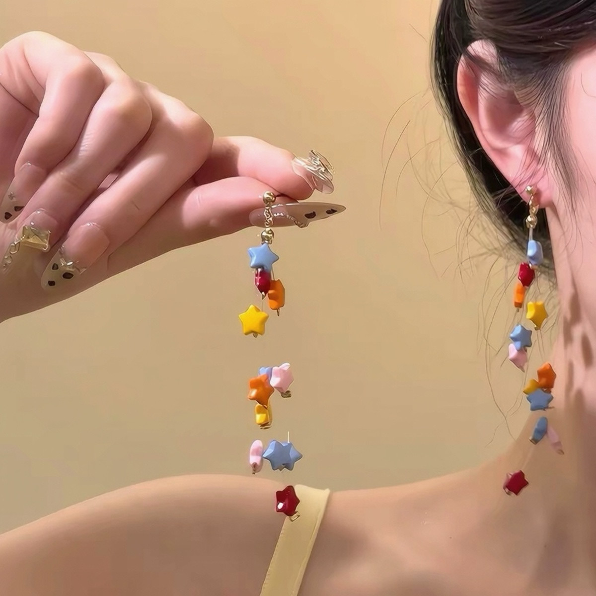 彩色多巴胺星星长款流苏耳夹小众设计高级感耳环女甜酷辣妹风耳饰