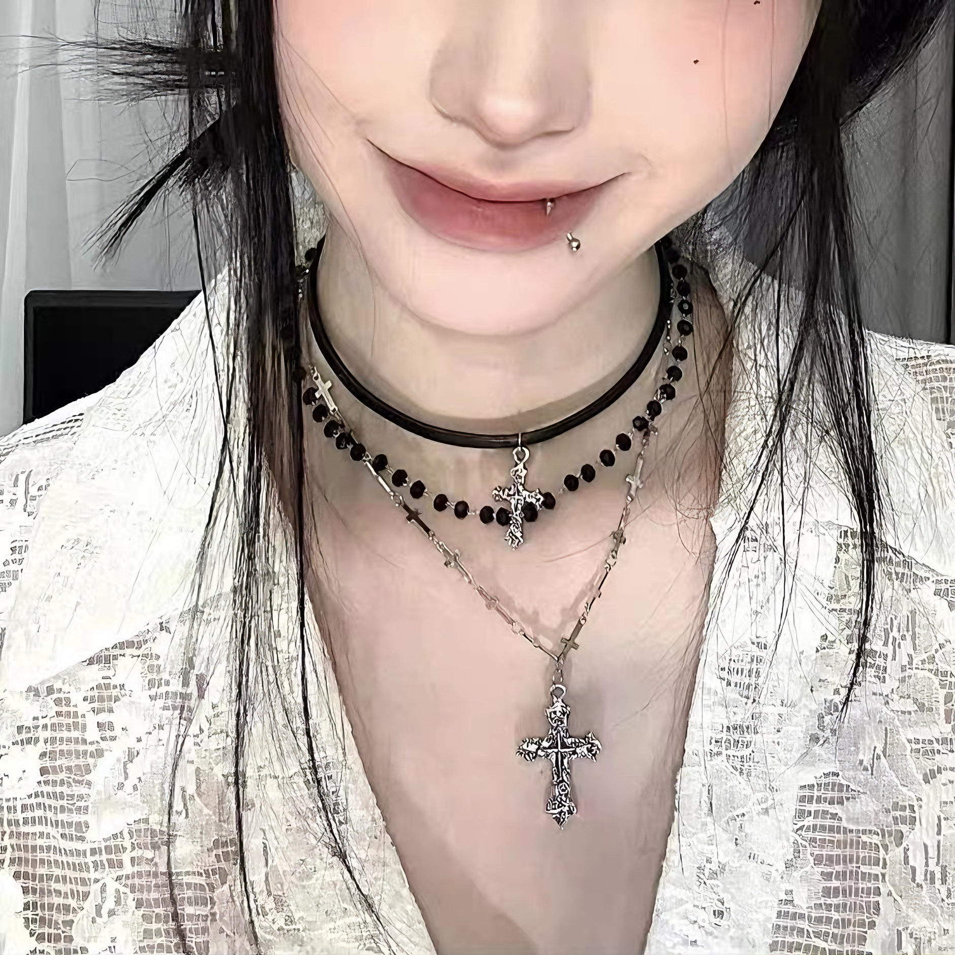 复古多层十字架串珠项链女暗黑朋克风叠戴锁骨链千禧辣妹y2k配饰