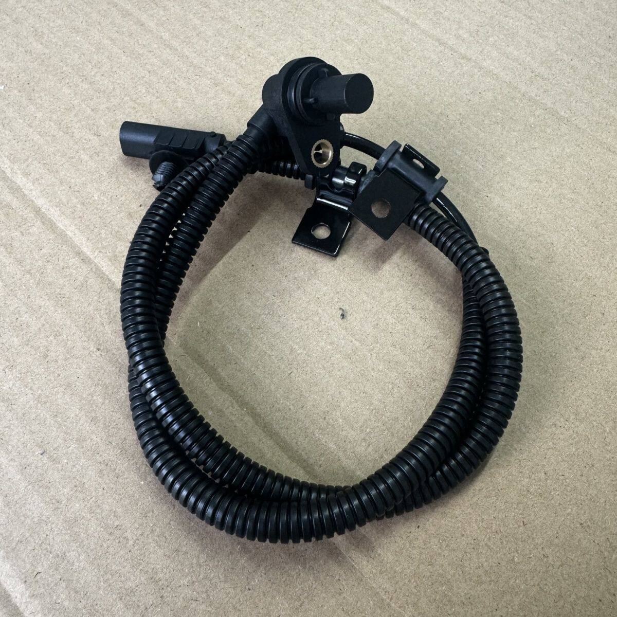 东风EM26前轮速后新吉奥