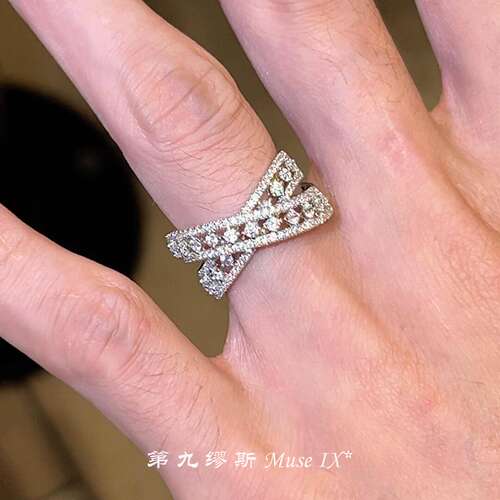 时尚复古风交叉仿满钻戒指女小众