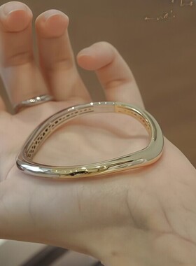简约金银撞色不规则弧形亮面手镯