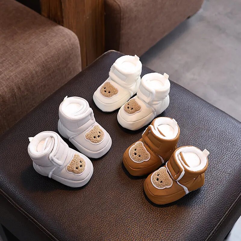 秋冬加绒防滑不掉跟婴儿步前鞋