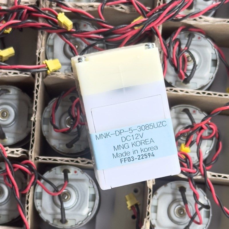 进口 直流12V负压吸气泵 MNK-DBP-5-3085UZA微型真空泵 充气泵