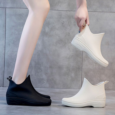 高级日式雨鞋女软底软面雨靴暴雨防水鞋水鞋女夏天时尚2021时髦
