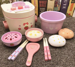 儿童木制过家家电饭锅仿真电饭煲小家电厨房厨具女孩玩具益智