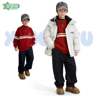 男童冬季保暖套装棋盘格羽绒服红色高领毛衣加厚牛仔裤儿童三件套