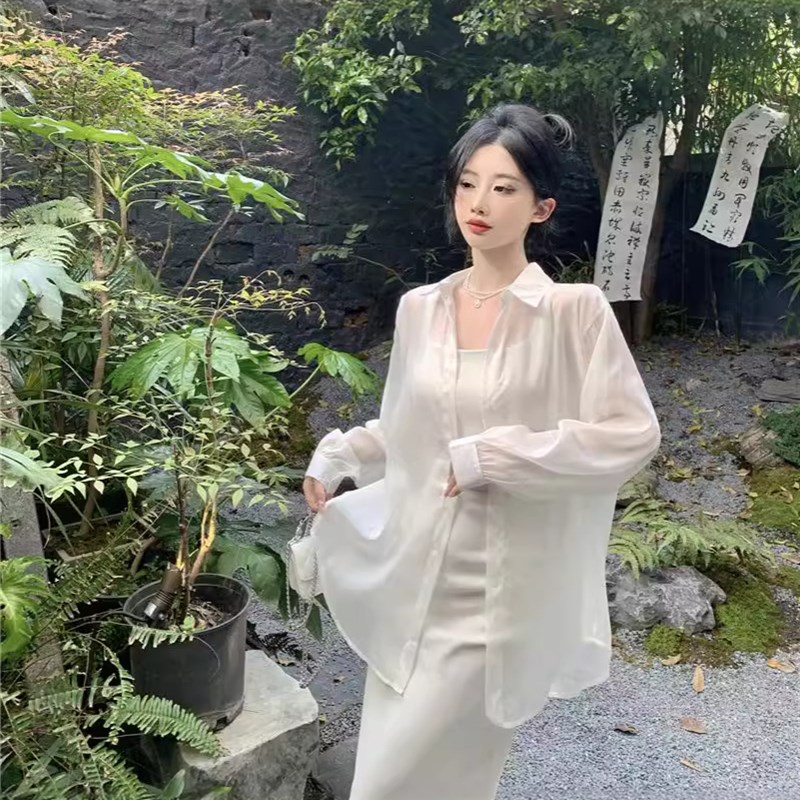 新品女装韩版法式小清新盘扣衬衫Cosplay女装/