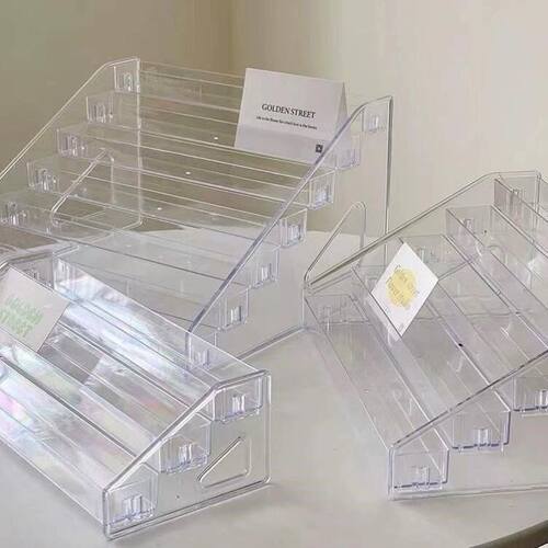 吧唧展示架透明桌面谷子收纳盒阶梯架子立牌卡片徽章压克力小卡CD