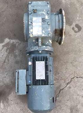 议价一台sew立式齿轮减速机，SAF67 速比1:85.83