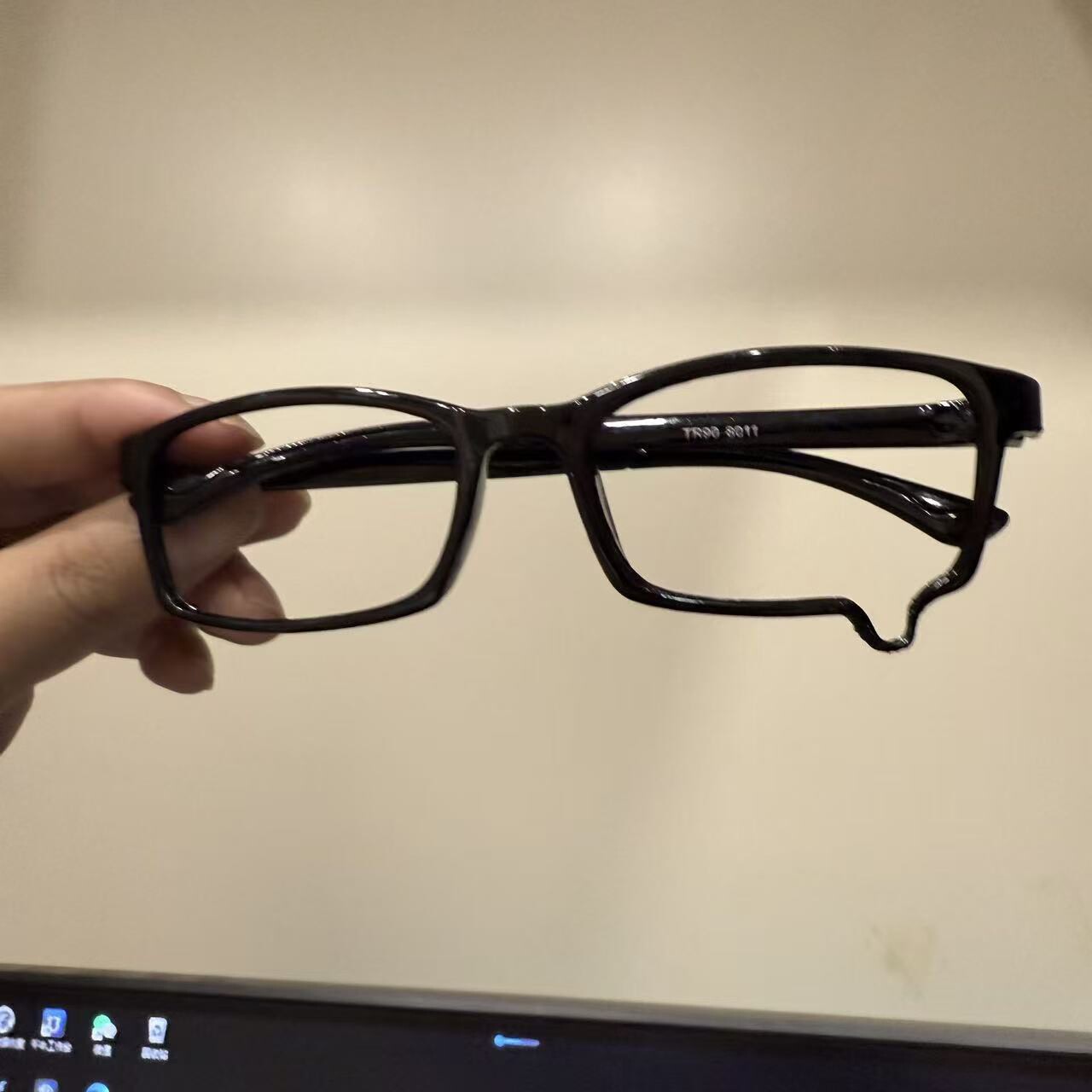 流泪眼镜框泪滴镜框二次元凹造型眼镜架