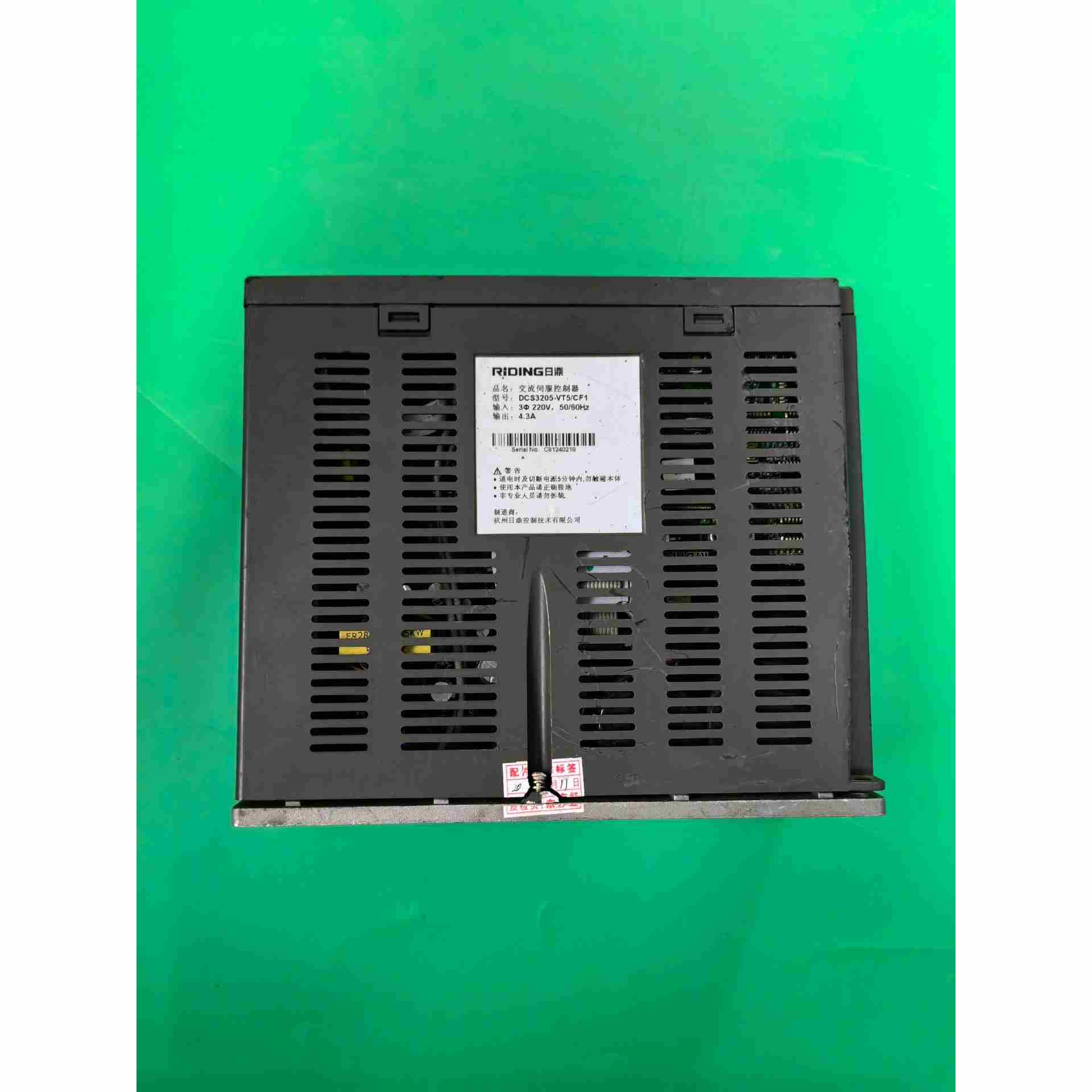 日鼎交流伺服控制器DCS3205-VT5/CF1，不是实价