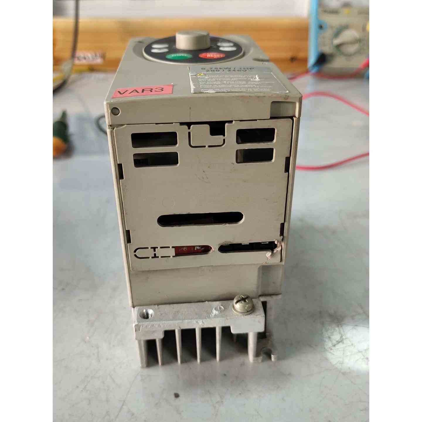 施耐德变频器0.75KW，ATV31H075M2A，成色，不是实价