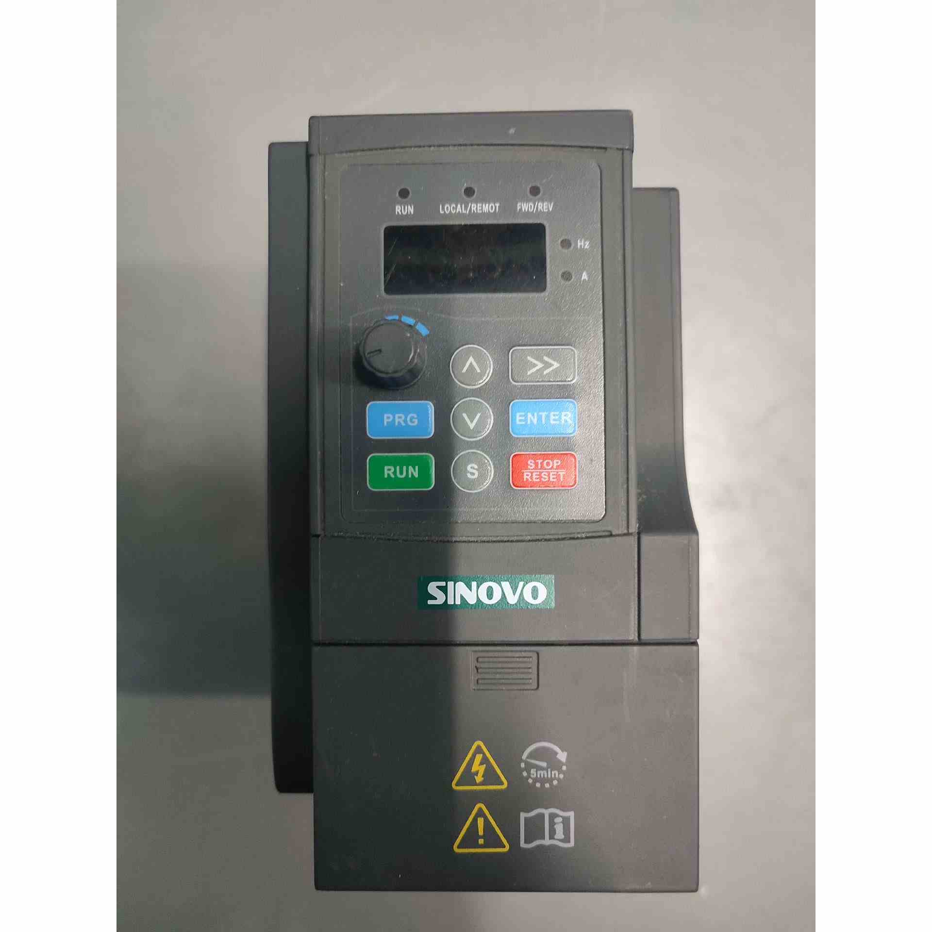 变频器L510-201-SH1-N，SD90-2S-1.5G，不是实价