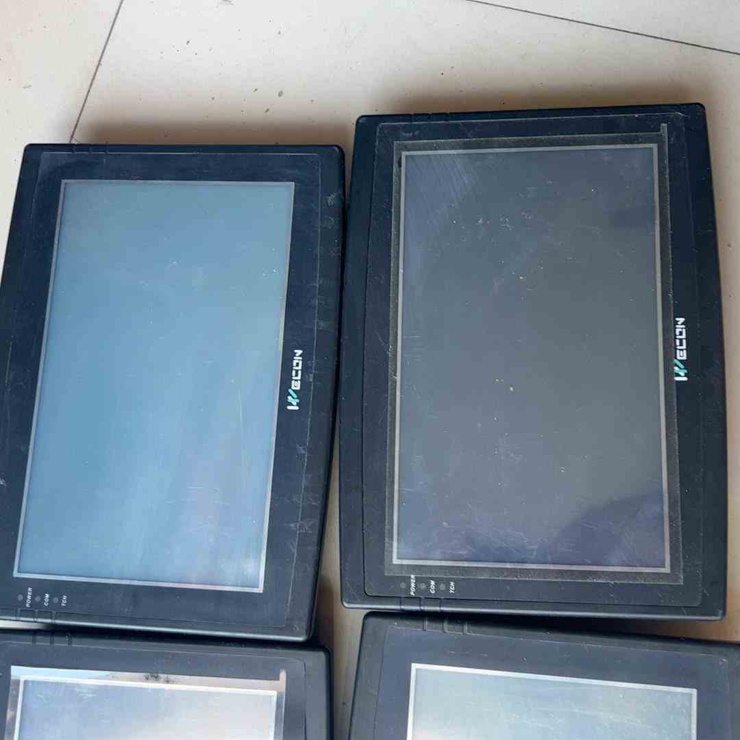 出维控触摸屏,数量12台,型号LEVI102A-T,成色,不是实价
