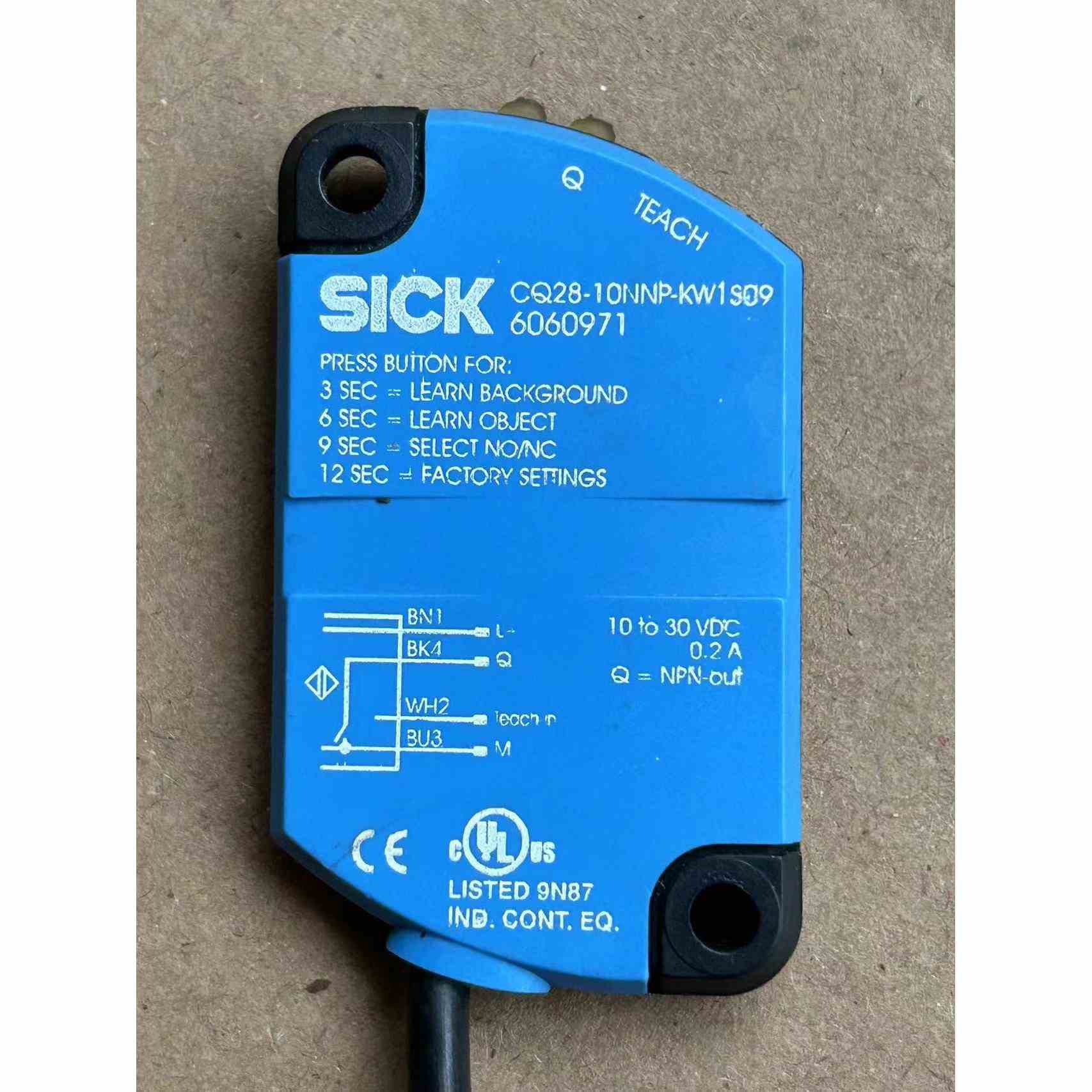 拆机西克CQ28-10NNP-KW1S09，不是实价