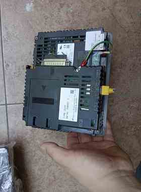 富士触摸屏v706md du-01带通讯原装拆机。上电都完好，非实价