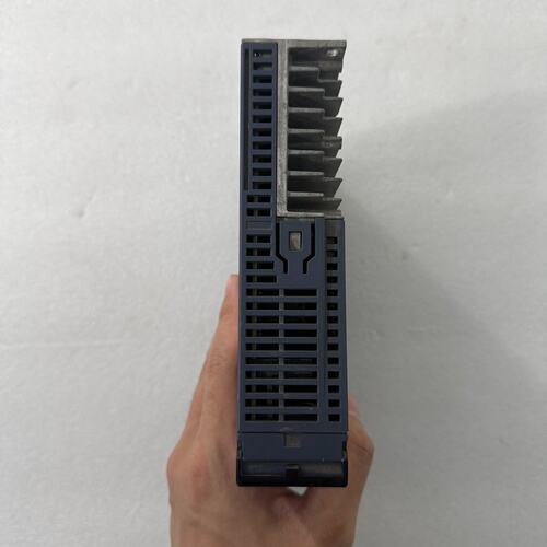 维修富士伺服驱动器 RYH401F5-VV2，议价