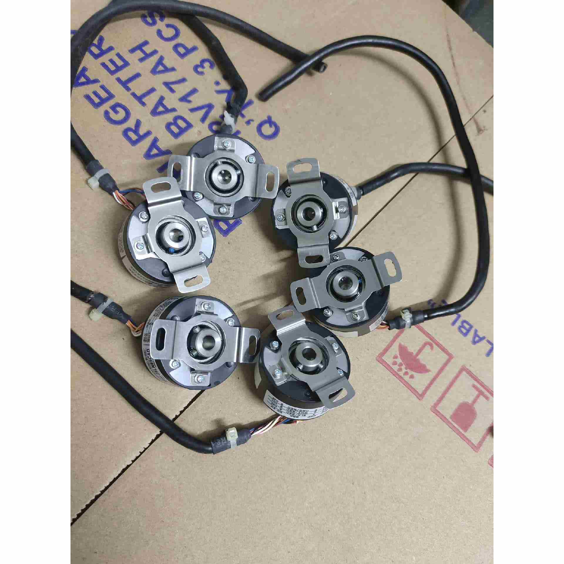 台达编码器MH4-25LN65CAD.拆机成色不错，功能，不是实价