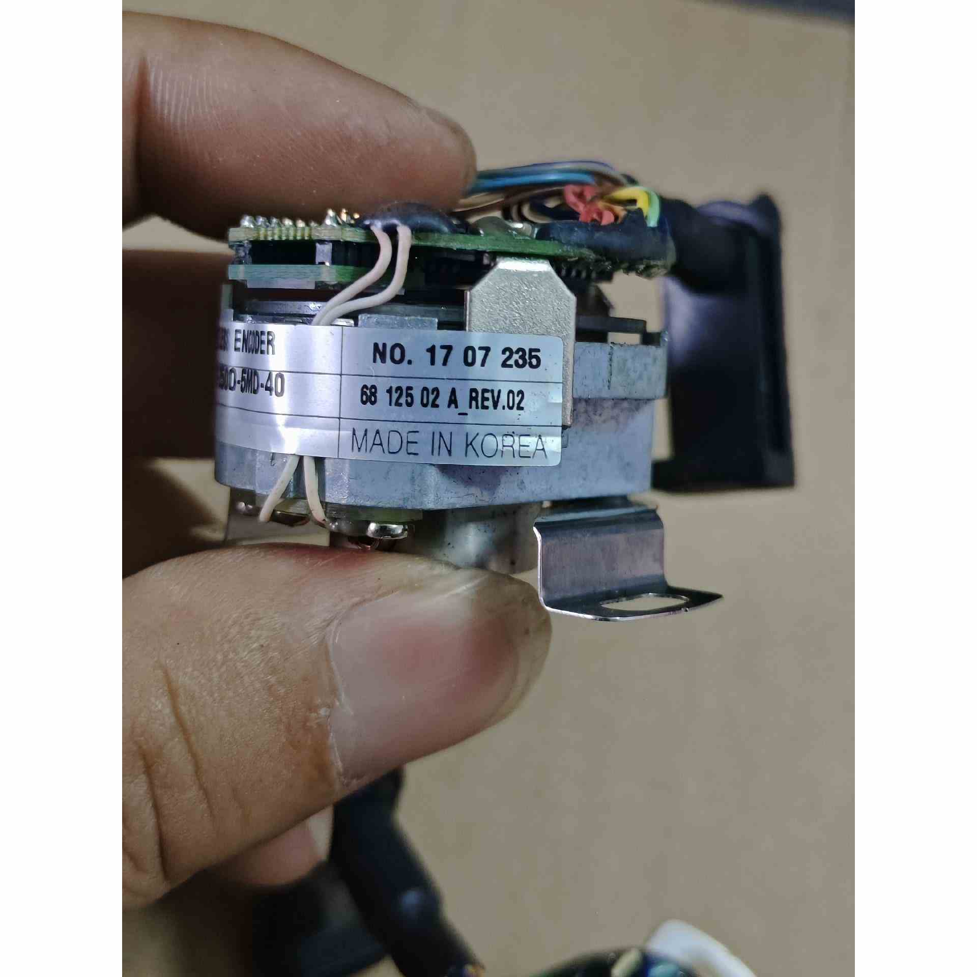 SBY-2500-5MD-40编码器，内孔径6mm孔，成色，不是实价