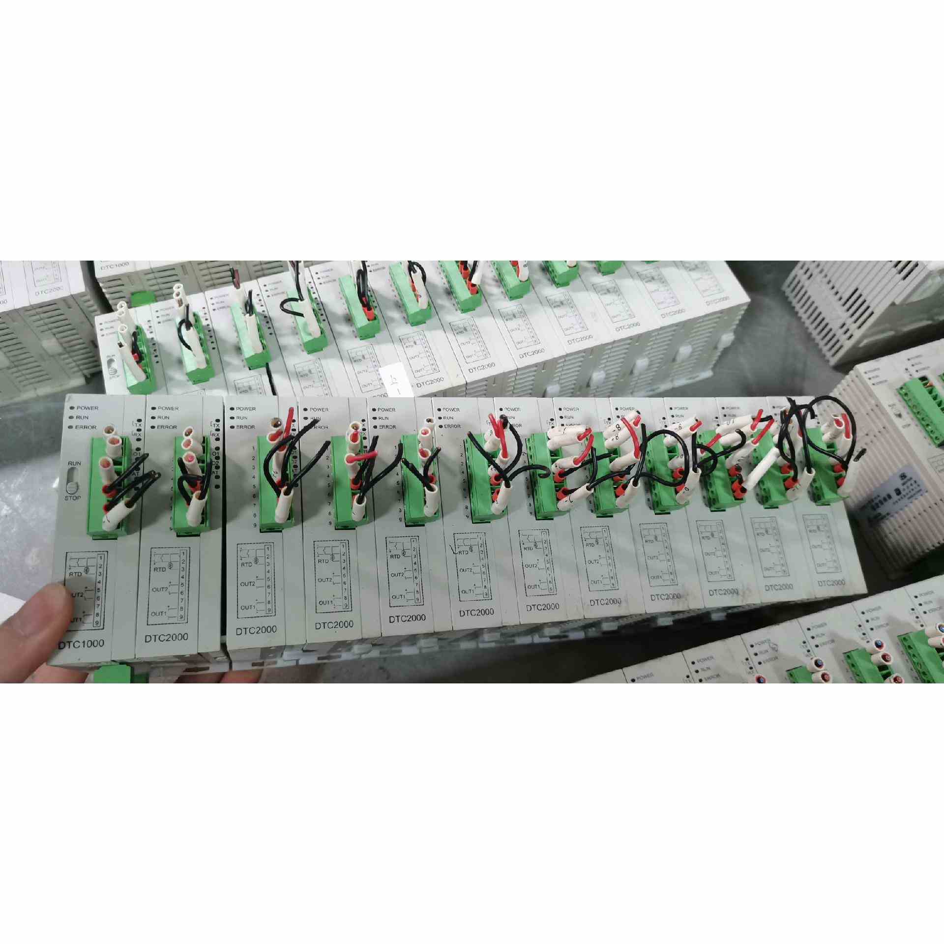 DTC2000V 台达小模块，成色漂亮所示，功能包好，，不是实价