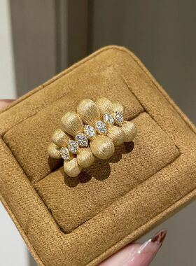 925镀银镶钻不规则咖啡豆戒指