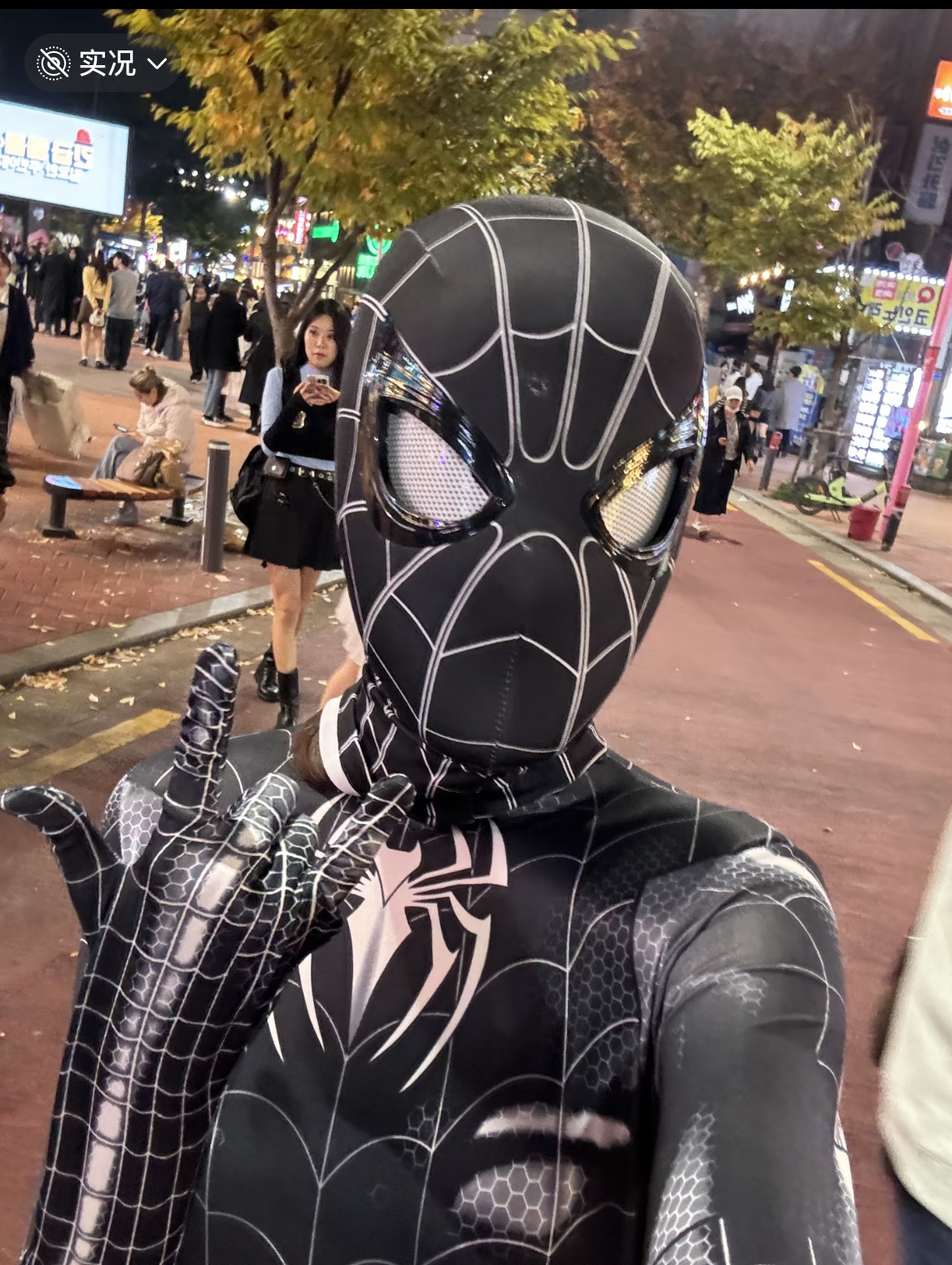 漫威蜘蛛侠头套可动眼睛电动面具正版玩偶眨眼cos头盔面罩玩具