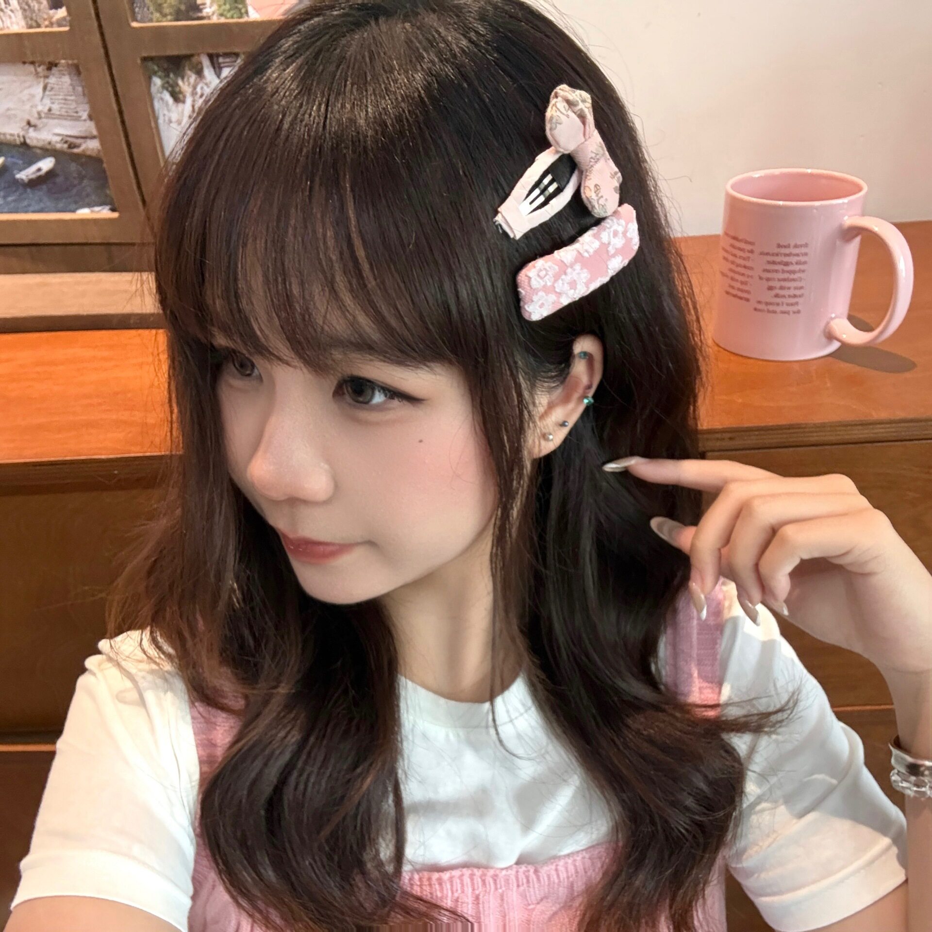 质量严选粉色韩系布艺发夹甜美蕾