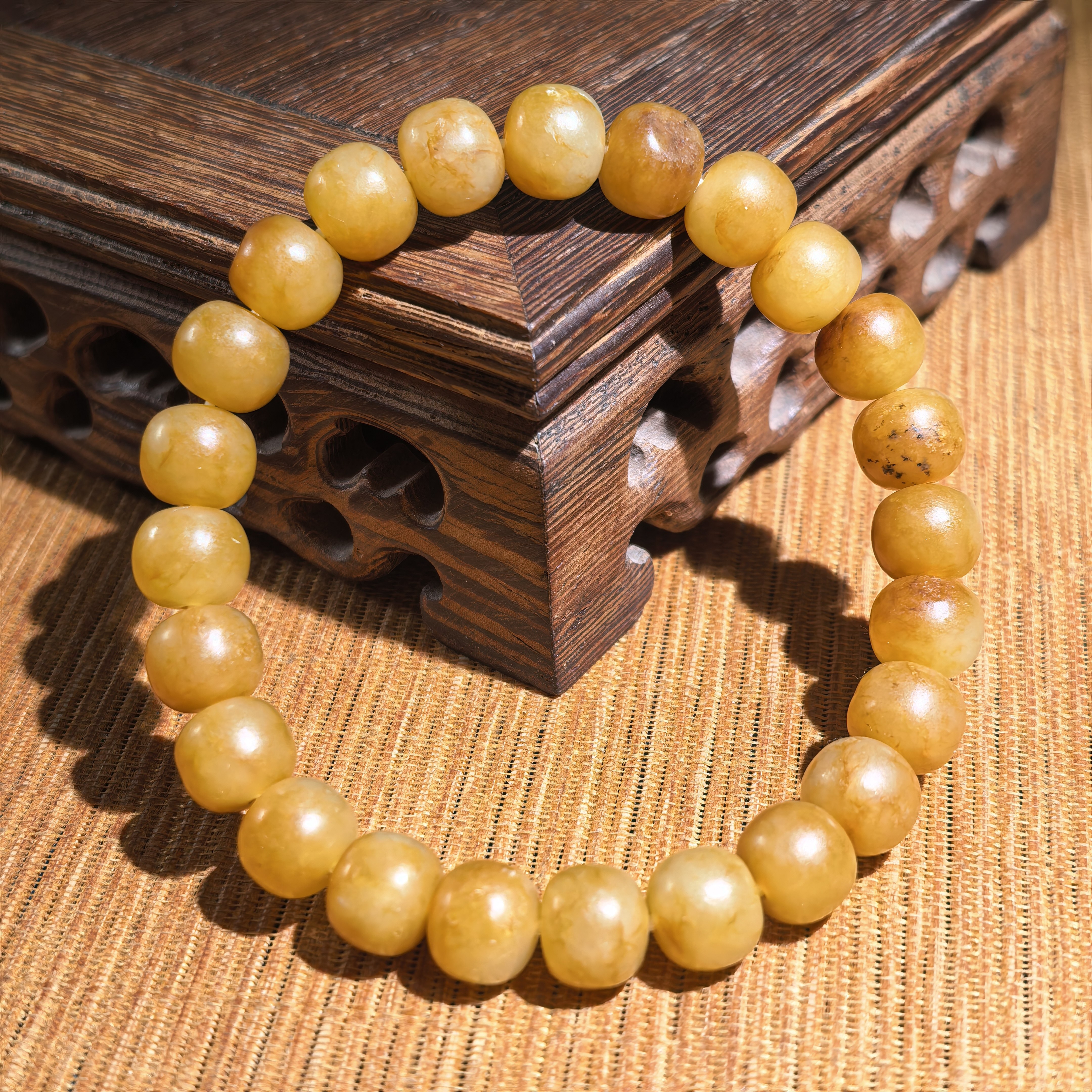 正宗新疆和田玉籽料黄芩8*9mm老型手串天然玉石肉沁色单圈手链,珠宝/钻石/翡翠,手饰,淘宝优惠券,粉丝福利购,淘宝优惠卷