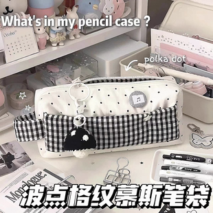 韩系ins风慕斯笔袋软绵绵波点笔袋少女心大容量可爱高颜值收纳袋