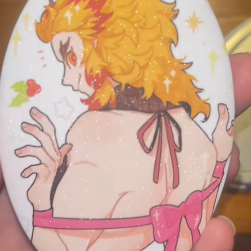 鬼灭之刃圣诞嬷图闪光椭圆吧唧