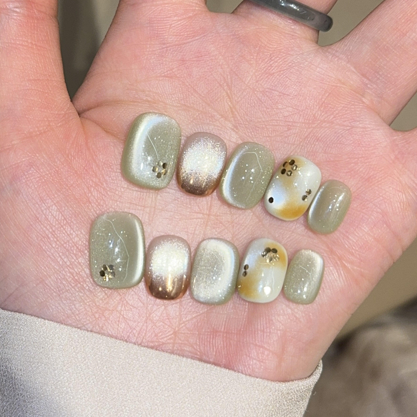 【绿豆沙冰】纯手工夏日多巴胺绿色猫眼短款穿戴甲美甲假指甲贴片