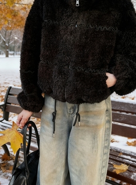 一念温柔系环保羊羔毛木耳边设计感短外套XX26154