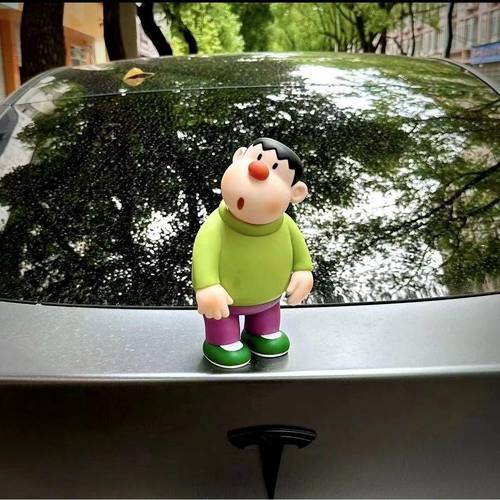 歪头胖虎车载摆件车尾车顶装饰公仔车内饰品居家酒柜办公桌面手办