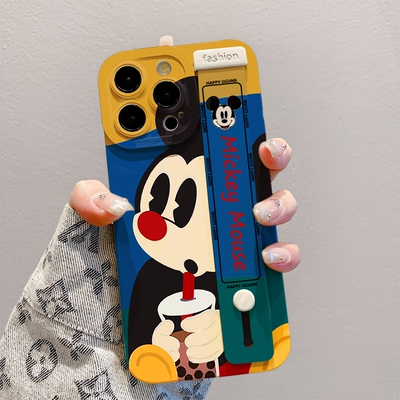 卡通喝奶茶米奇腕带适用oppoReno12pro手机壳reno11/10/9/8/7/6/5潮r17/r15创意K12/k11/k10防摔A93s/a72
