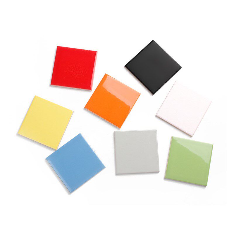 彩色瓷片100x100纯色小白砖厨房卫生间瓷砖墨绿色背景墙砖红方砖