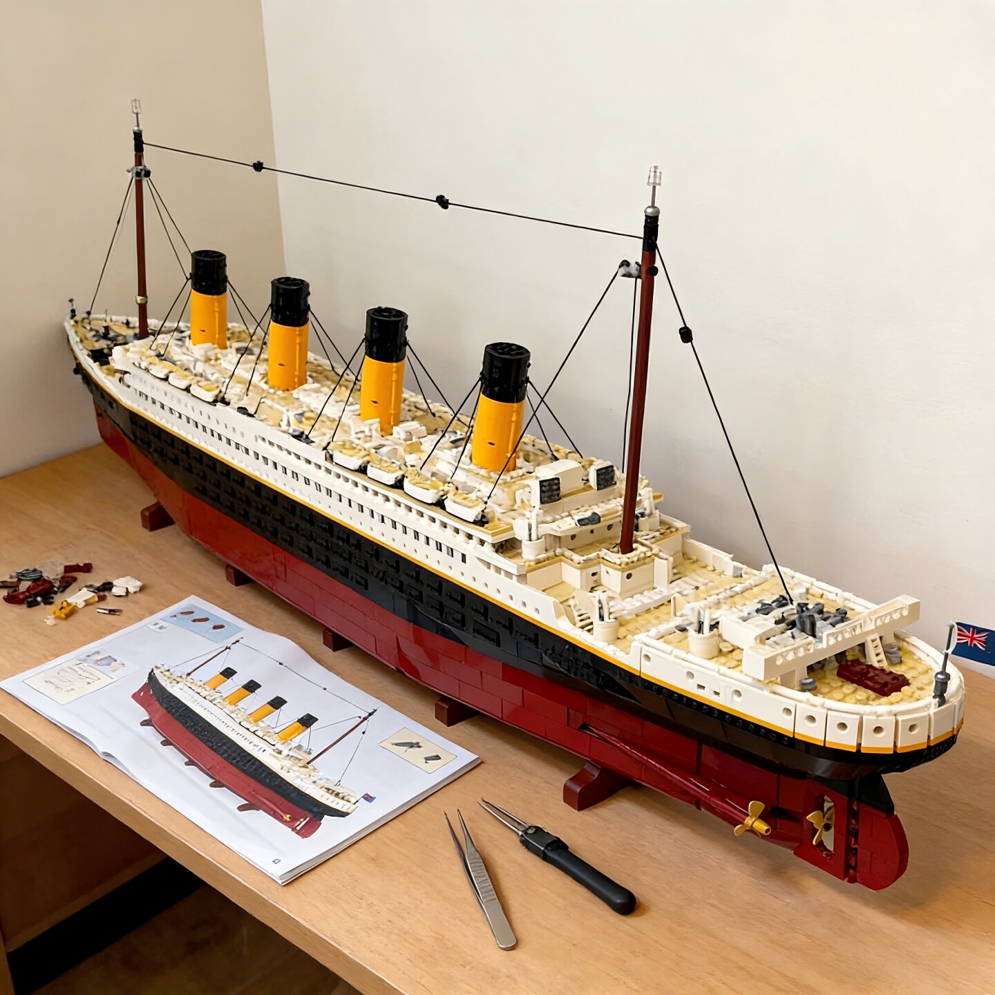 泰坦尼克号轮船积木成人版高难度拼装大型玩具新潮玩摆件生日礼物