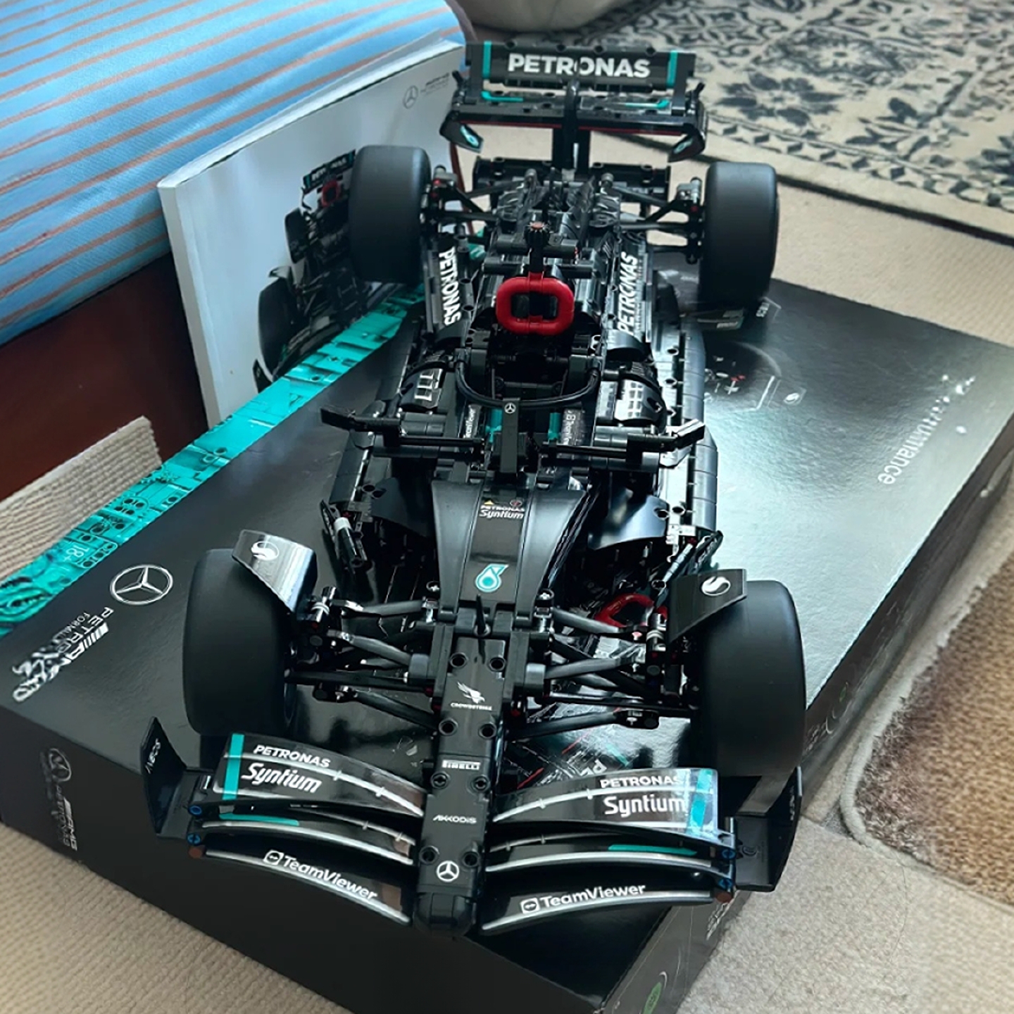 F1方程式赛车梅赛德斯奔驰拼装积木玩具遥控跑车模型男孩生日礼物