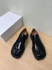 【Ding Hao】Tabi Split-Toe Shoes, Thick-Soled Loafers, Genuine Leather Derby Shoes, Lace-Up Flat Shoes for Men and Women