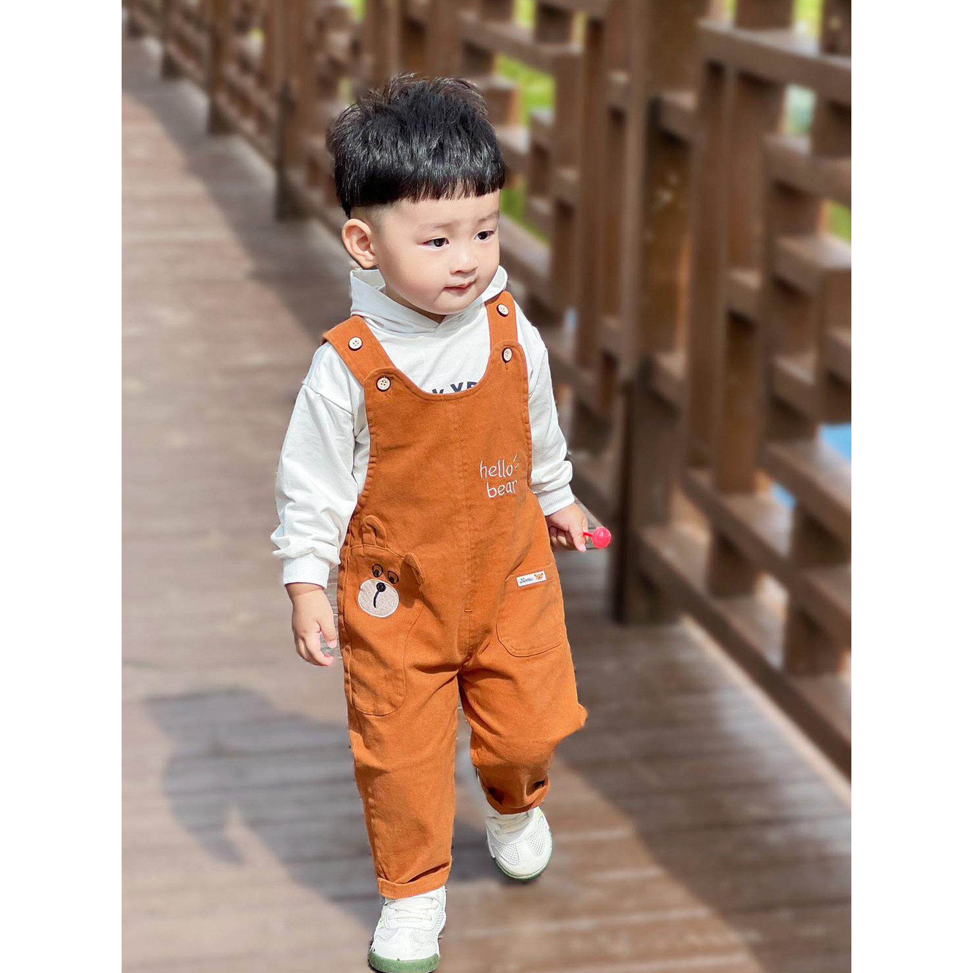 0-3岁婴儿背带裤春秋2025新款男女童A类纯棉可开裆弹力裤萌趣可爱