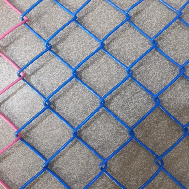 球场围栏网篮球场围栏网学校操场隔离网球场围网体育场围栏护栏网