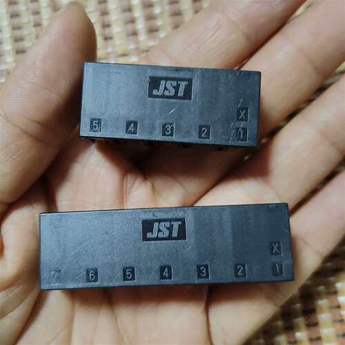 可维修JST S05B-F32SK-GGYR(LF)(AU) JS议价