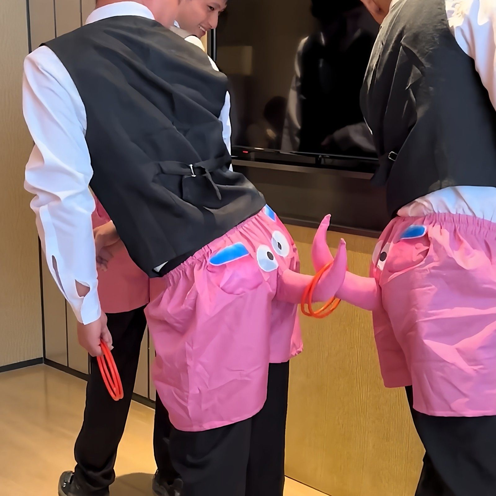 恶搞大象鼻子短裤套圈婚礼接亲堵门游戏道具整蛊扭屁股伴郎团互动,节庆用品/礼品,堵门/游戏道具,淘宝优惠券,粉丝福利购,淘宝优惠卷