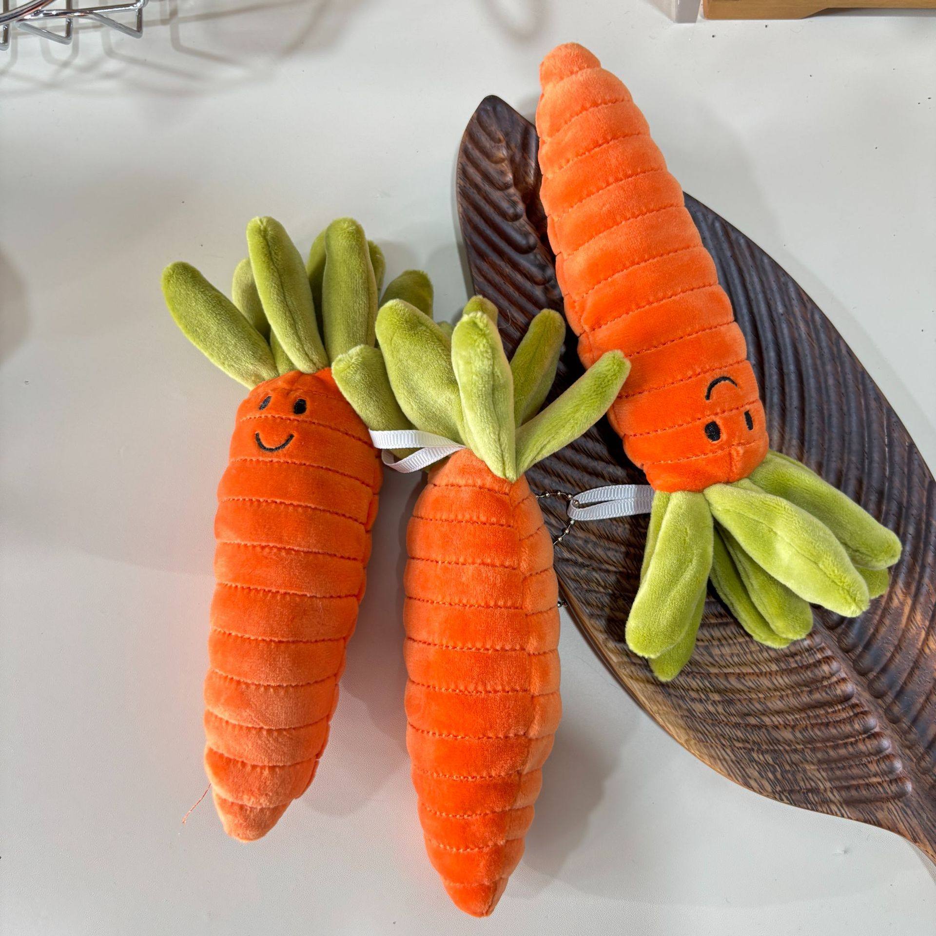 现货可爱零食蔬菜水果胡萝卜系列表情毛绒公仔包挂件电玩城抓娃娃,玩具/童车/益智/积木/模型,毛绒/玩偶/公仔/布艺类玩具,淘宝优惠券,粉丝福利购,淘宝优惠卷